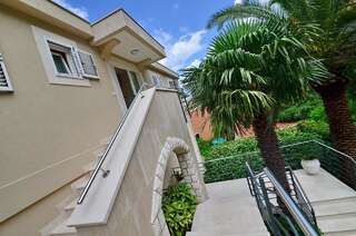 Апартаменты Palma Apartments Котор Апартаменты-студио с балконом, вид на море (для 2 взрослых)-9