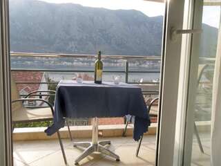 Апартаменты Palma Apartments Котор Двухместный номер с 1 кроватью, балконом и мини-кухней-14